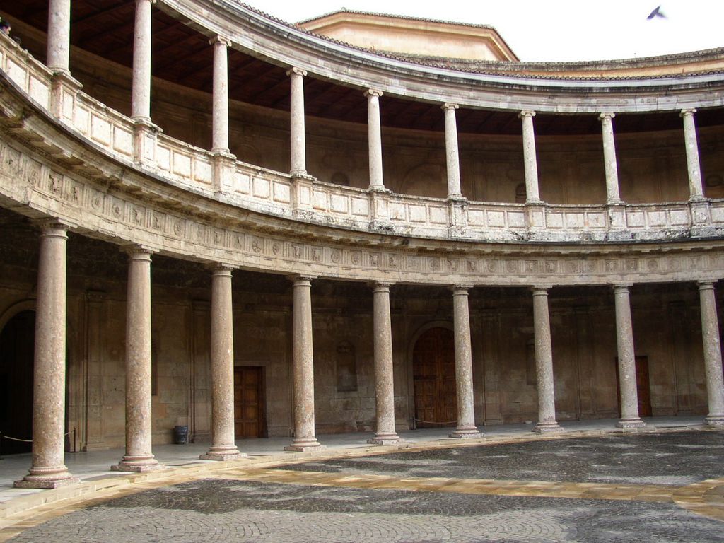 Alhambra de Grenade : Palais de Charles Quint