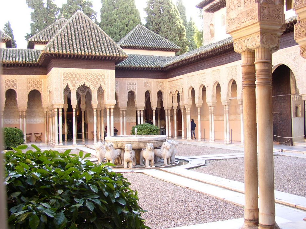 Alhambra de Grenade : Cour des Lions