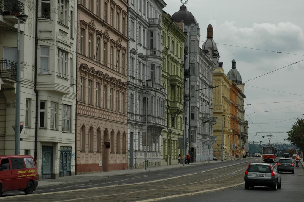 le quai Massaryk (Massarikovo nabrezi)