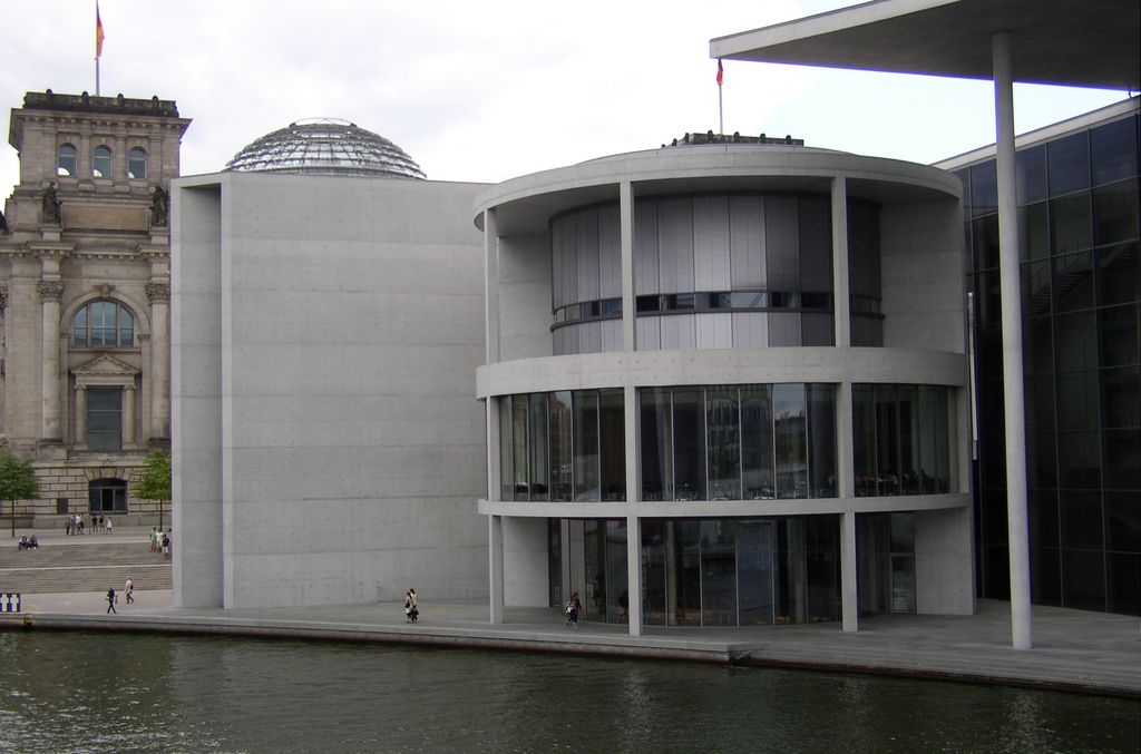 Paul Löbe Haus
