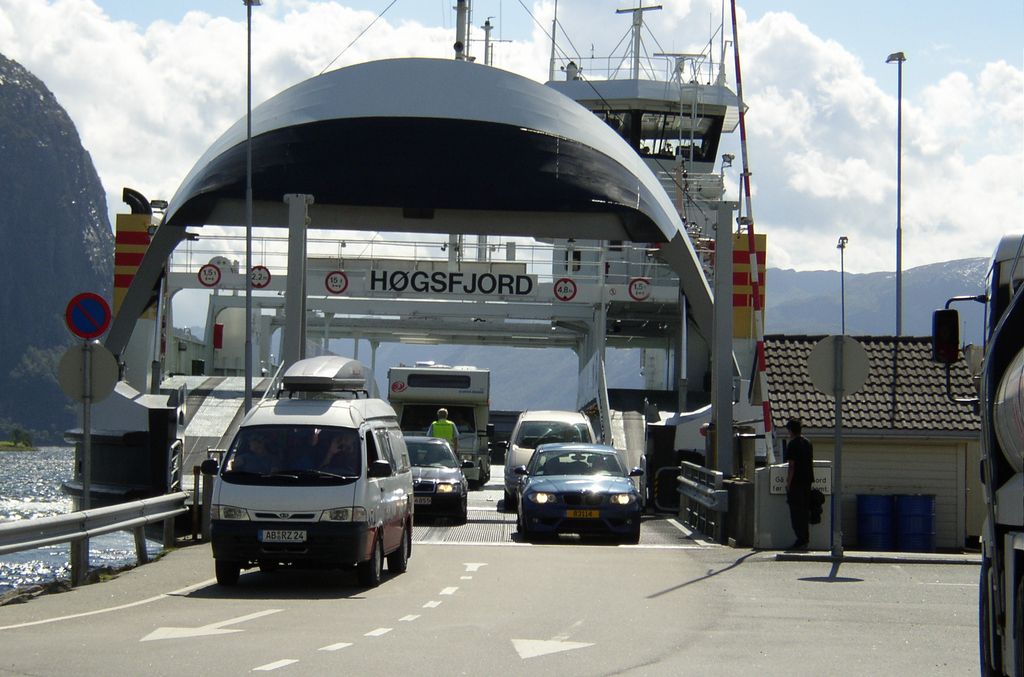 Embarquement pour  Lauvik