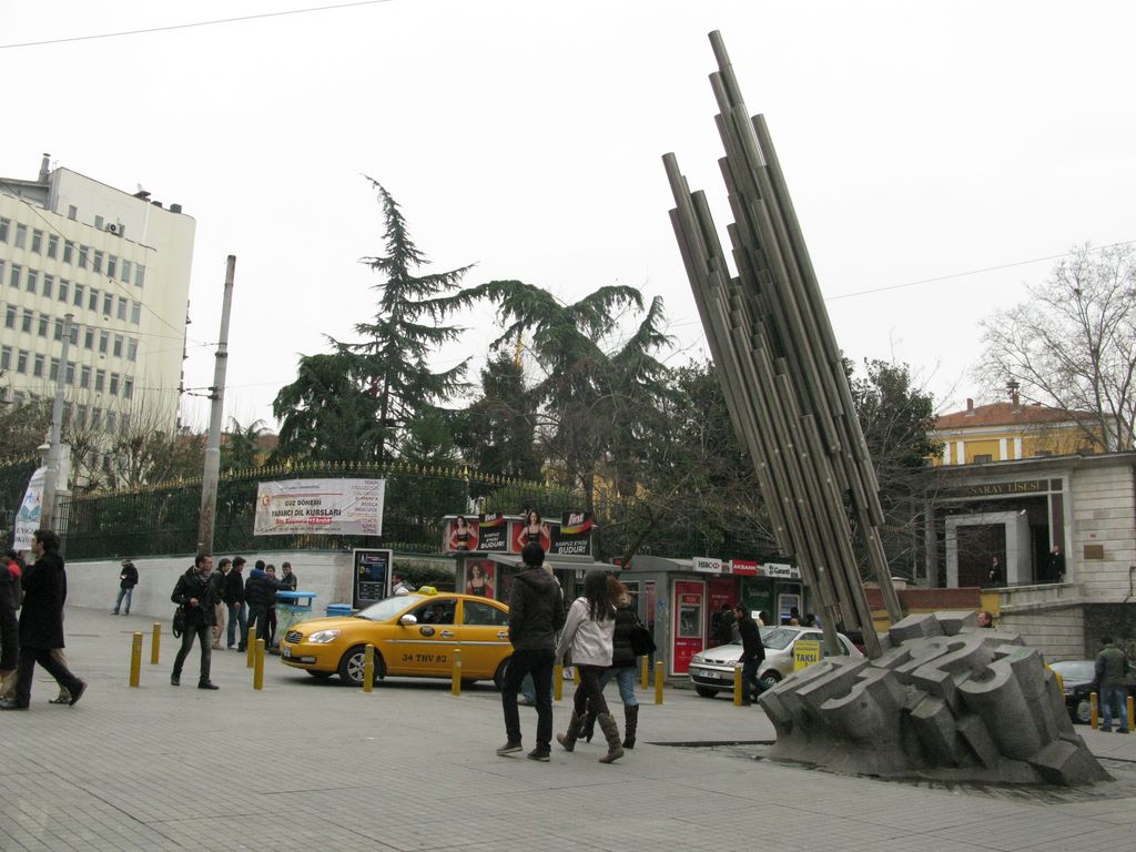 L'entrée du lycée de Galatasaray