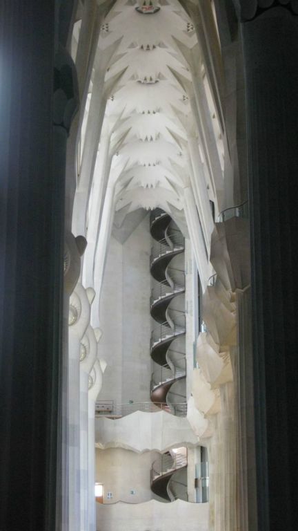 Intérieur de la Sagrada Familia