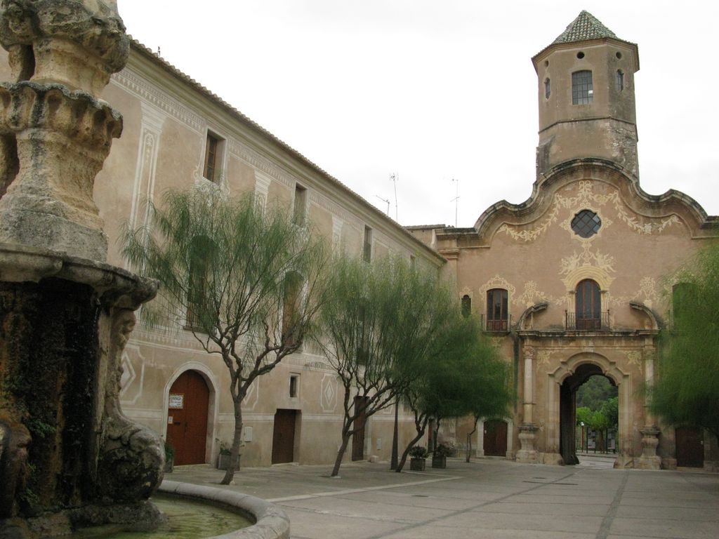 Le village de Santas Creus