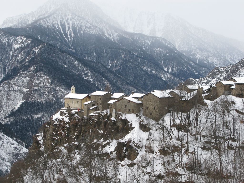 Nouveau changement de programme.Vue sur le village de San Martino