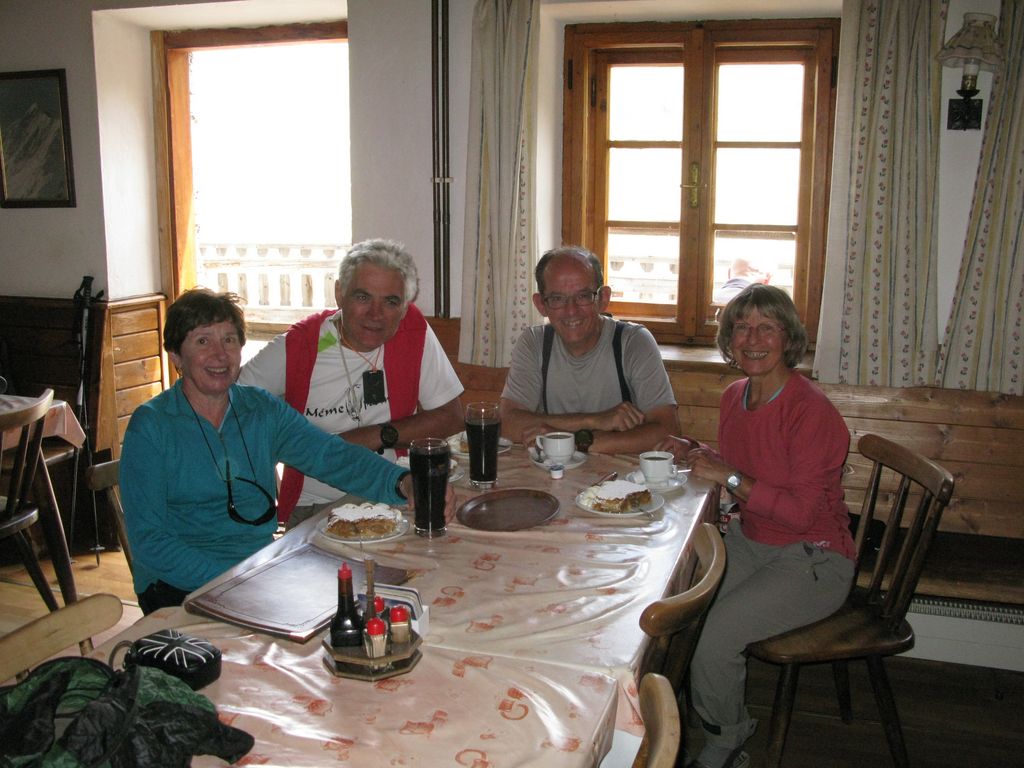 Dégustation du 1er apfelstrudel à la crème