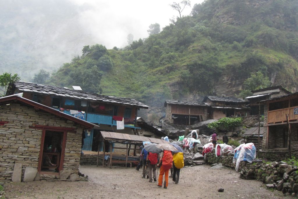 Arrivée au village de Dobhan