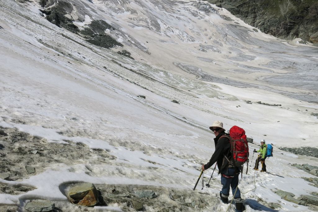 Maintenant on aborde le glacier de Tourtemagne.