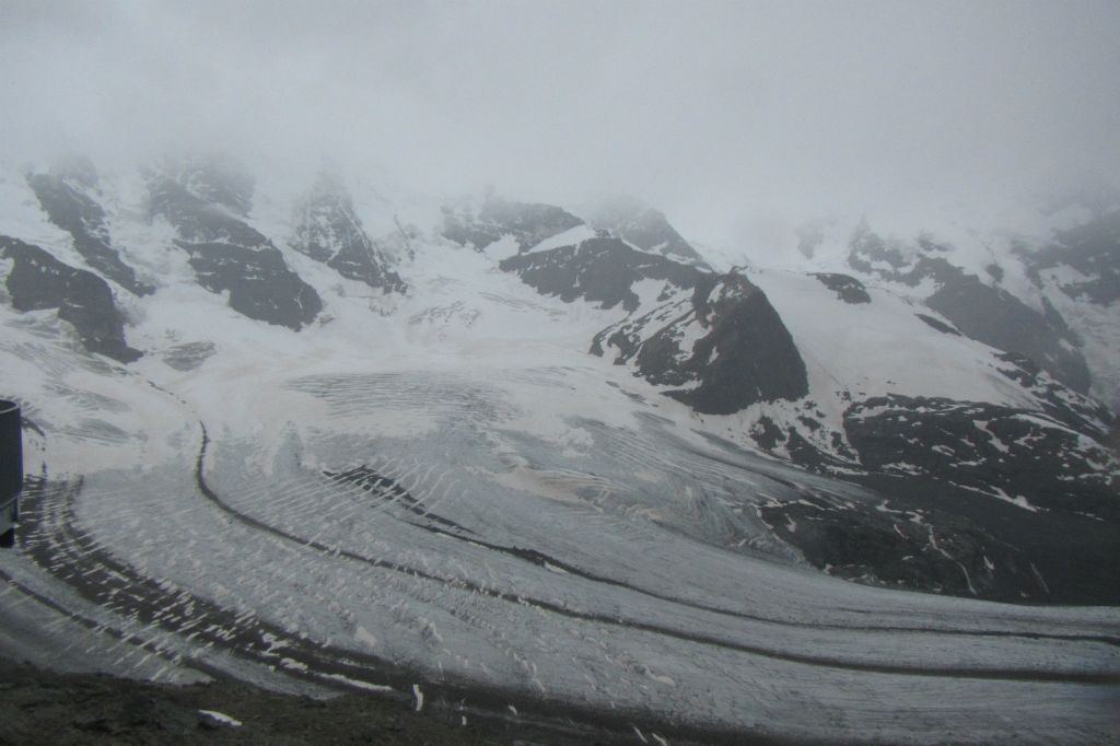 Difficile d'identifier les sommets du panorama