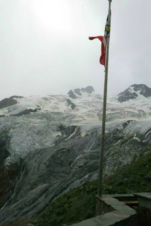 Arrivée au refuge Coaz