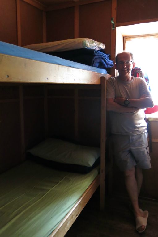 Dortoir pour 4 très rustique