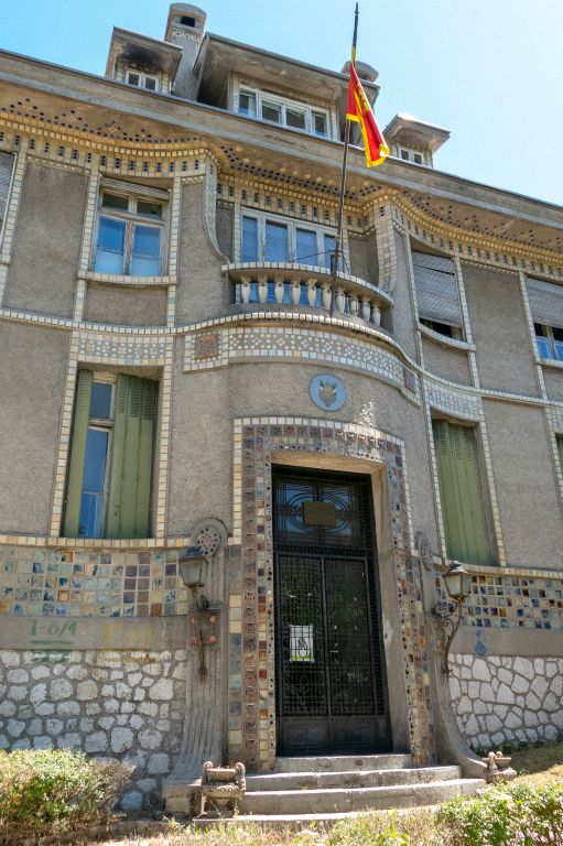 L'ancienne ambassade de France, en piteux état