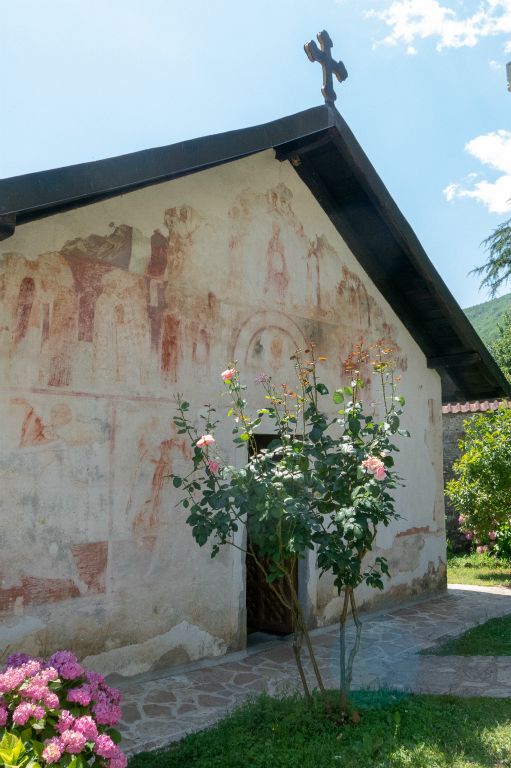 Tout d'abord la petite eglise orthodoxe St Nicolas