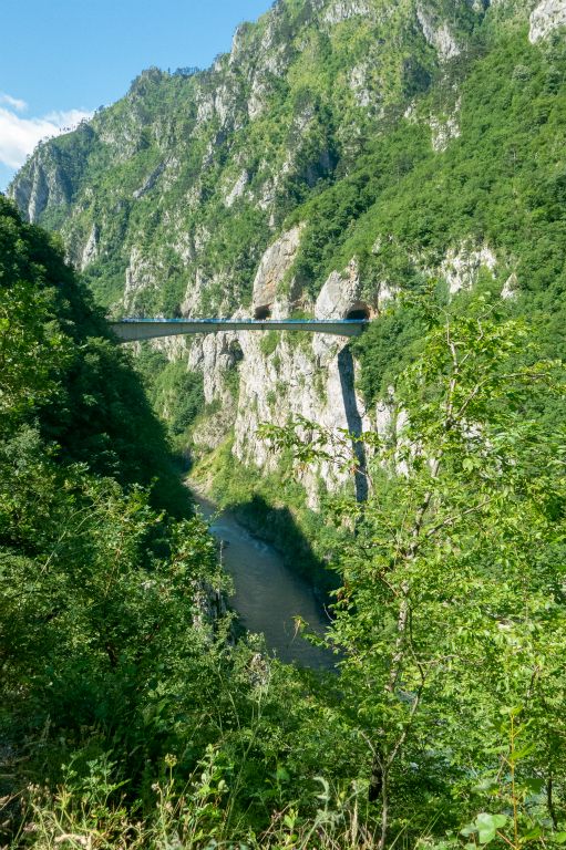 Pont routier sur la Piva que nous allons prendre, à quelques km de la frontière.