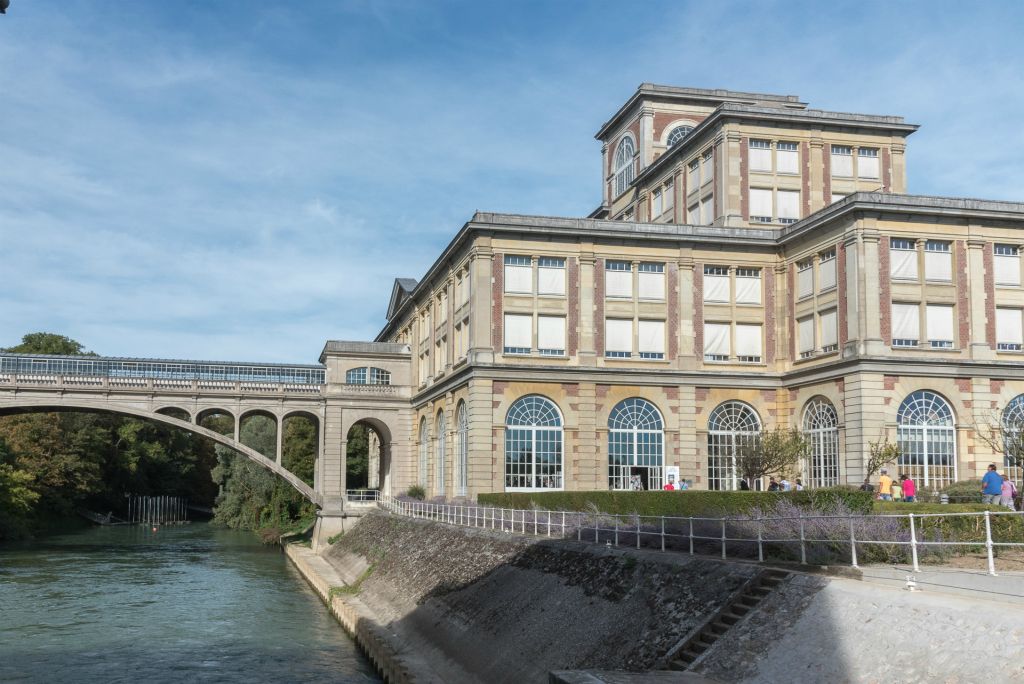 Le Pont Hardi et la Cathédrale 